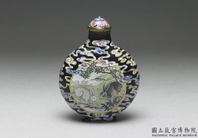 图片[2]-Gilt copper snuff bottle with painted enamel rendering of multicolored clouds and rabbit design on a black ground, Yongzheng reign (1723-1735), Qing dynasty-China Archive